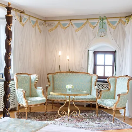 Burg Hotel 4*
